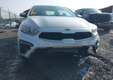 2019 Kia Forte Lxs z USA, uszkodzony, nr VIN 3KPF24AD5KE030814